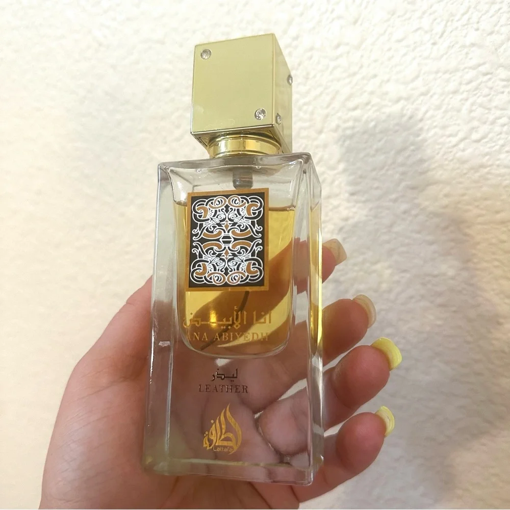 Lattafa Ana Abiyedh Leather Eau de Perfume - Picture 5 of 6